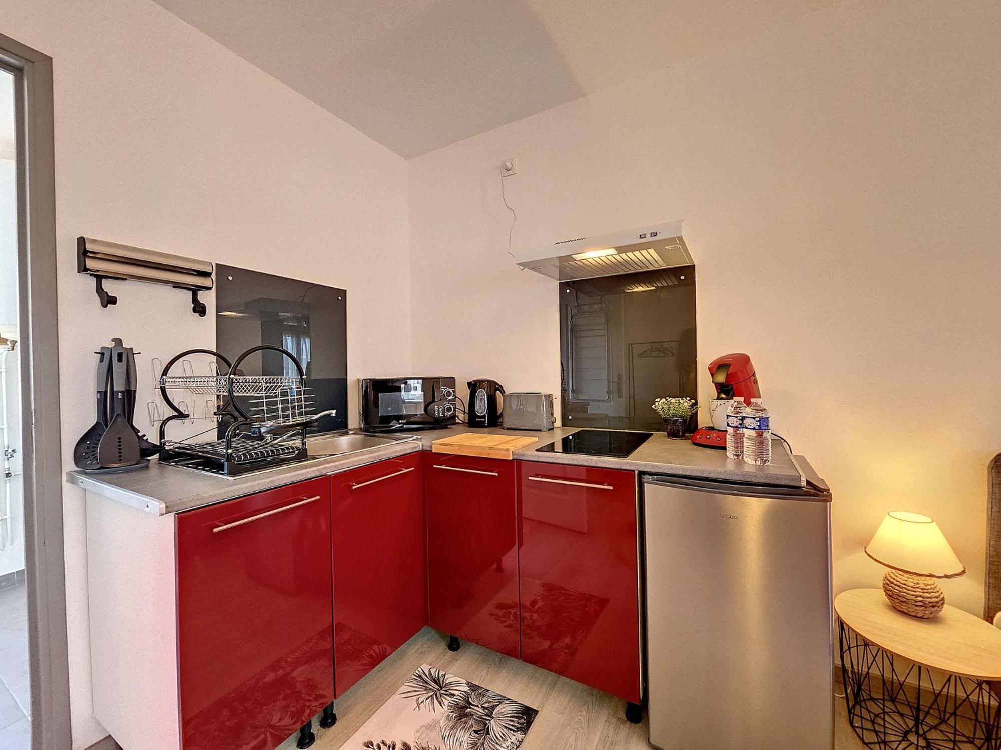 L'Auberge De La Gare, Appartements Tout Confort, Proches Gare Yzeure Экстерьер фото